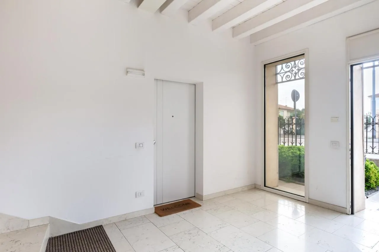 Apartament Corte Cappuccina 14 Elegant Apt Con Parcheggio! Padwa